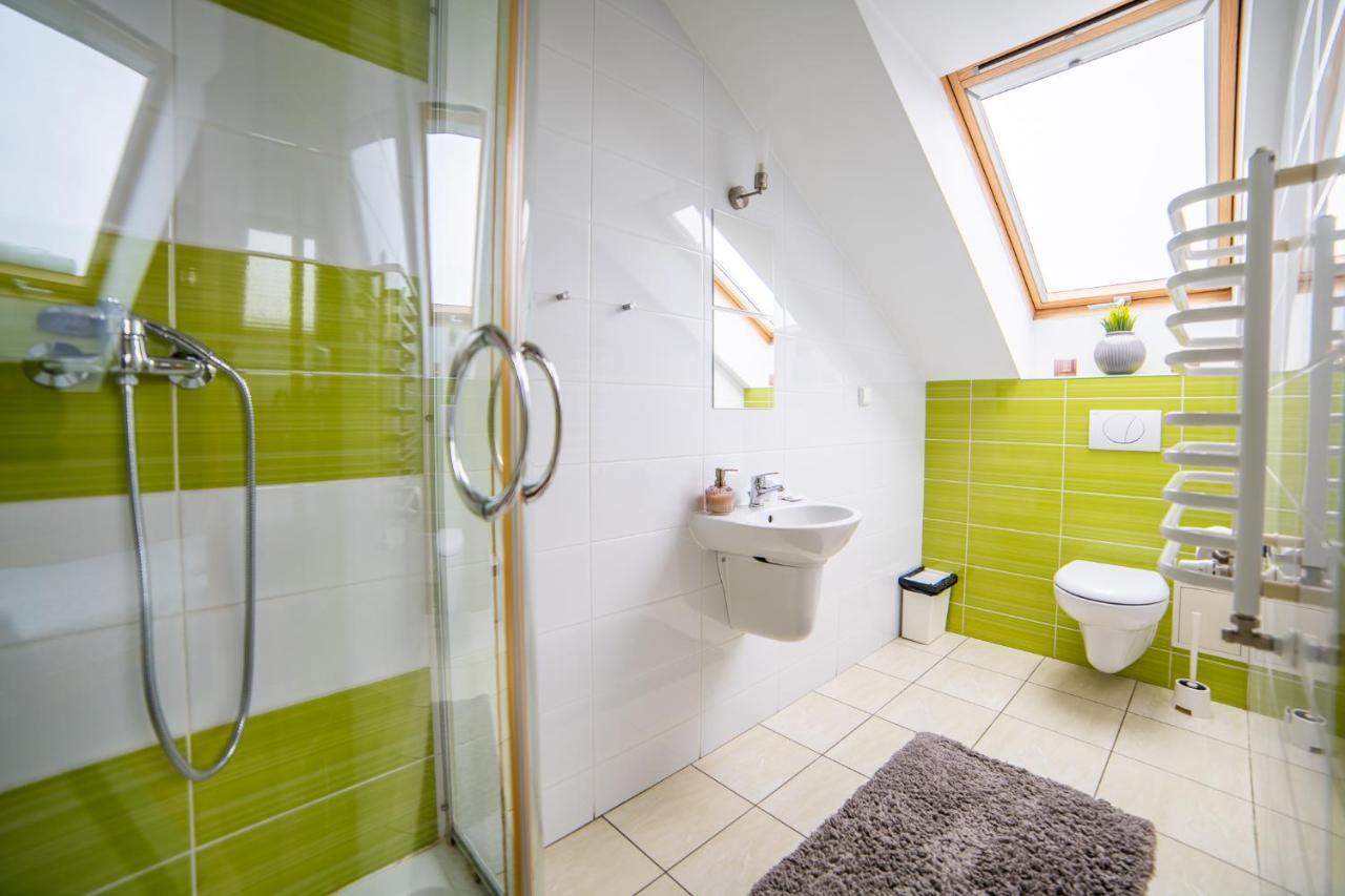 Hotel Gosciniec Pod Lilijka à Podzamcze  Extérieur photo
