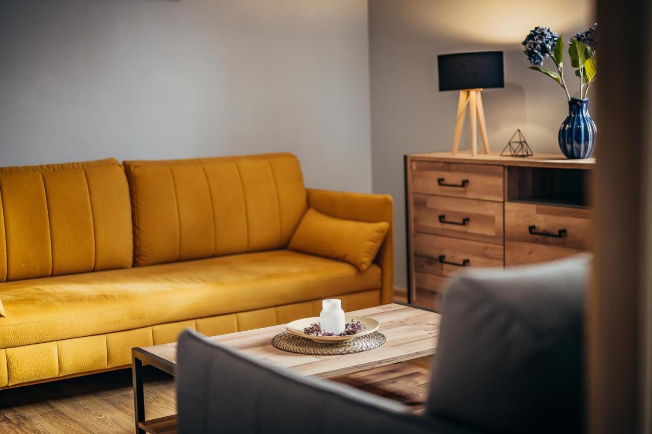 Hotel Gosciniec Pod Lilijka à Podzamcze  Extérieur photo